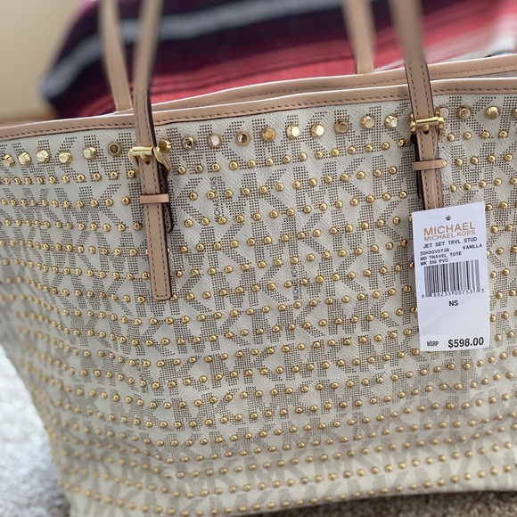 MK Jet set travel studded tote - Picture 2 of 5